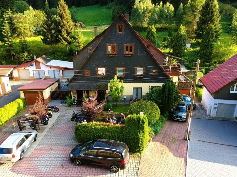 Au�enansicht Masserberg Freizeitimmobilie Ferientraum am Rennsteig- rentables Vermietobjekt mit vielseitigen Nutzungsm�glichkeiten