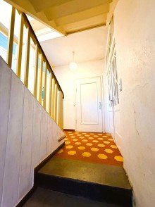 Treppenhaus I Alle Generationen unter einem Dach- Mehrfamilienhaus in Gehren zu verkaufen
