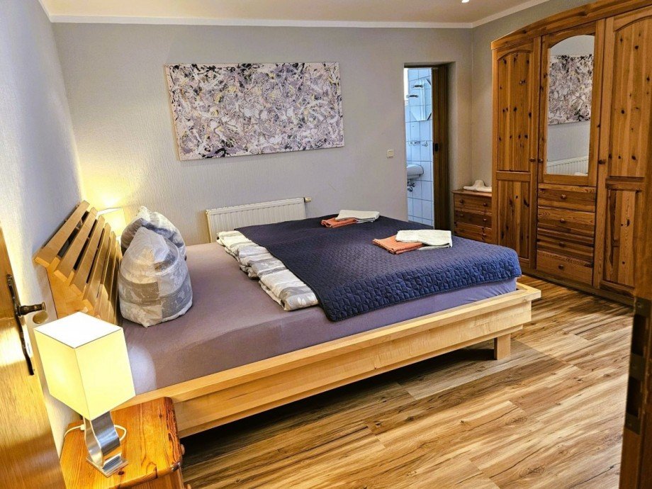 Gem�tliches Schlafzimmer Freizeitimmobilie Masserberg