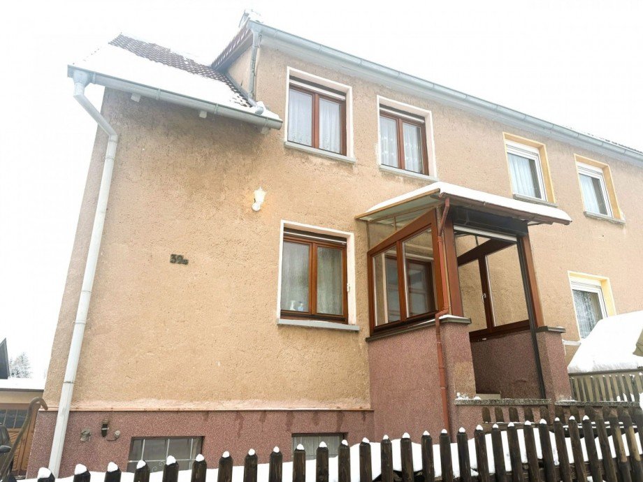 Hausansicht I Doppelhaush�lfte Viernau