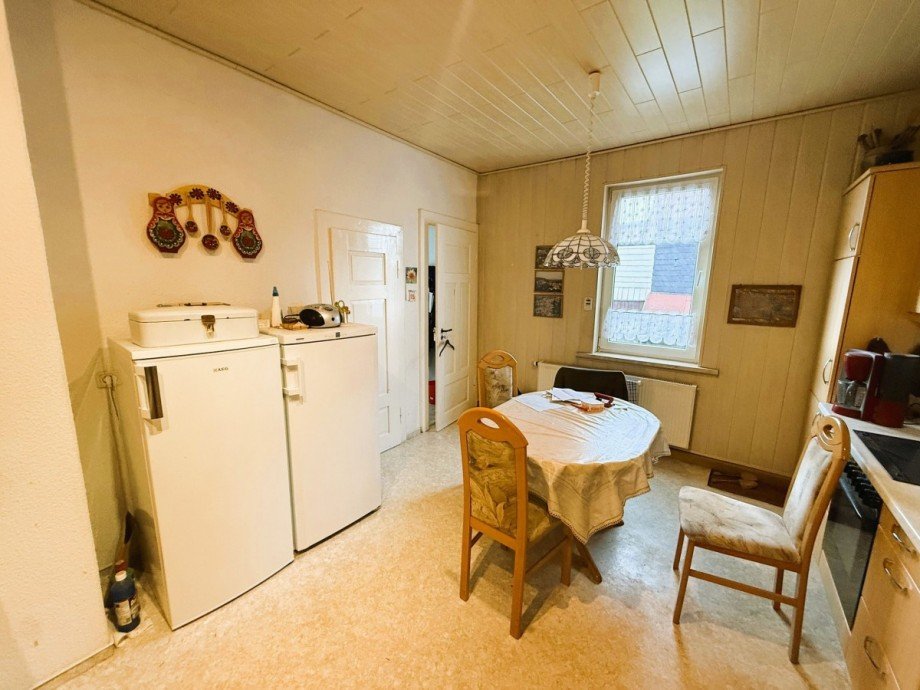 Gem�tliche K�che mit Tisch Mehrfamilienhaus Ilmenau