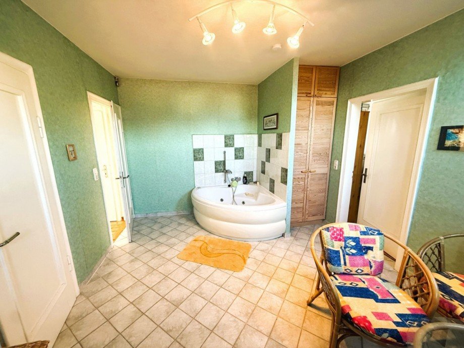 Badezimmer DG I Mehrfamilienhaus Ilmenau
