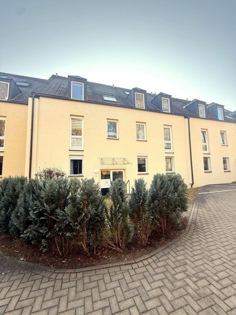 Mehrfamilienhaus Fassade Rudolstadt Dachgeschosswohnung helle und ger�umige Dachgeschosswohnung in bester Wohnlage von Rudolstadt zu verkaufen