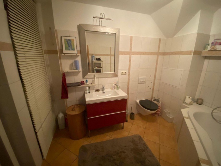 Waschtisch Dachgeschosswohnung Ilmenau