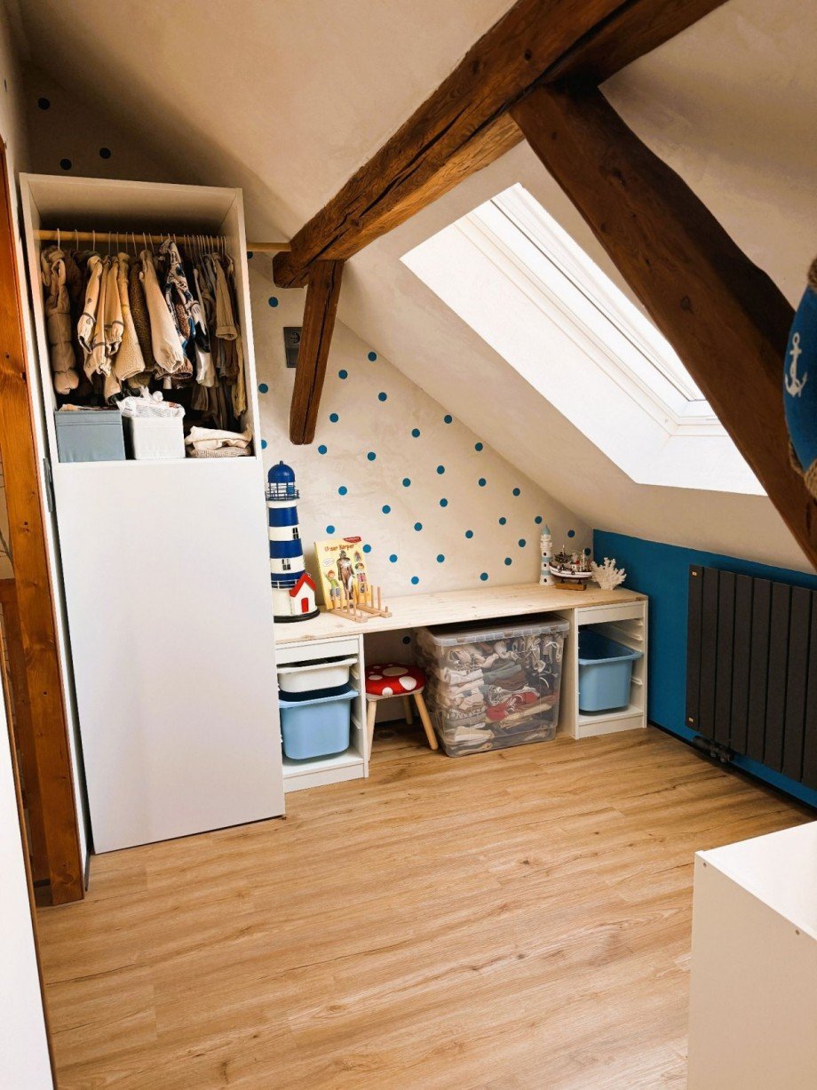Dachzimmer mit Stauraum Einfamilienhaus Ilmenau