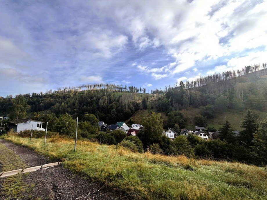 Landschaft mit H�usern Mehrfamilienhaus Katzh�tte