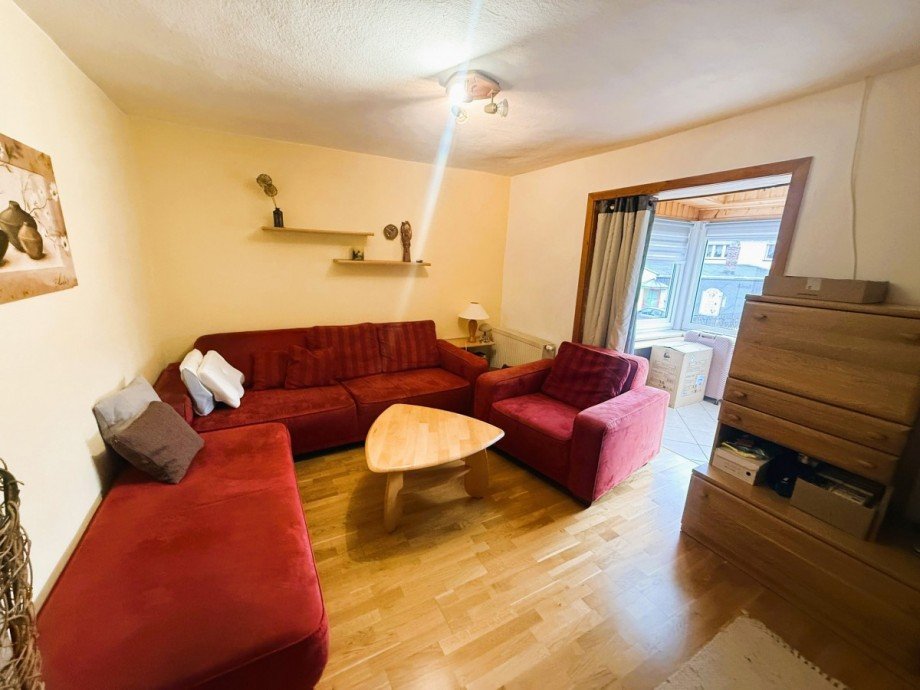 Gem�tliches Wohnzimmer Mehrfamilienhaus Gro�breitenbach