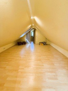 Dachboden mit Holzboden Historischer Charme trifft Landidylle-einzigartiges Anwesen mit 3 Wohneinheiten
