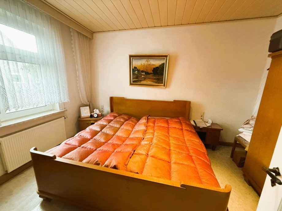 Gem�tliches Schlafzimmer Mehrfamilienhaus Ilmenau