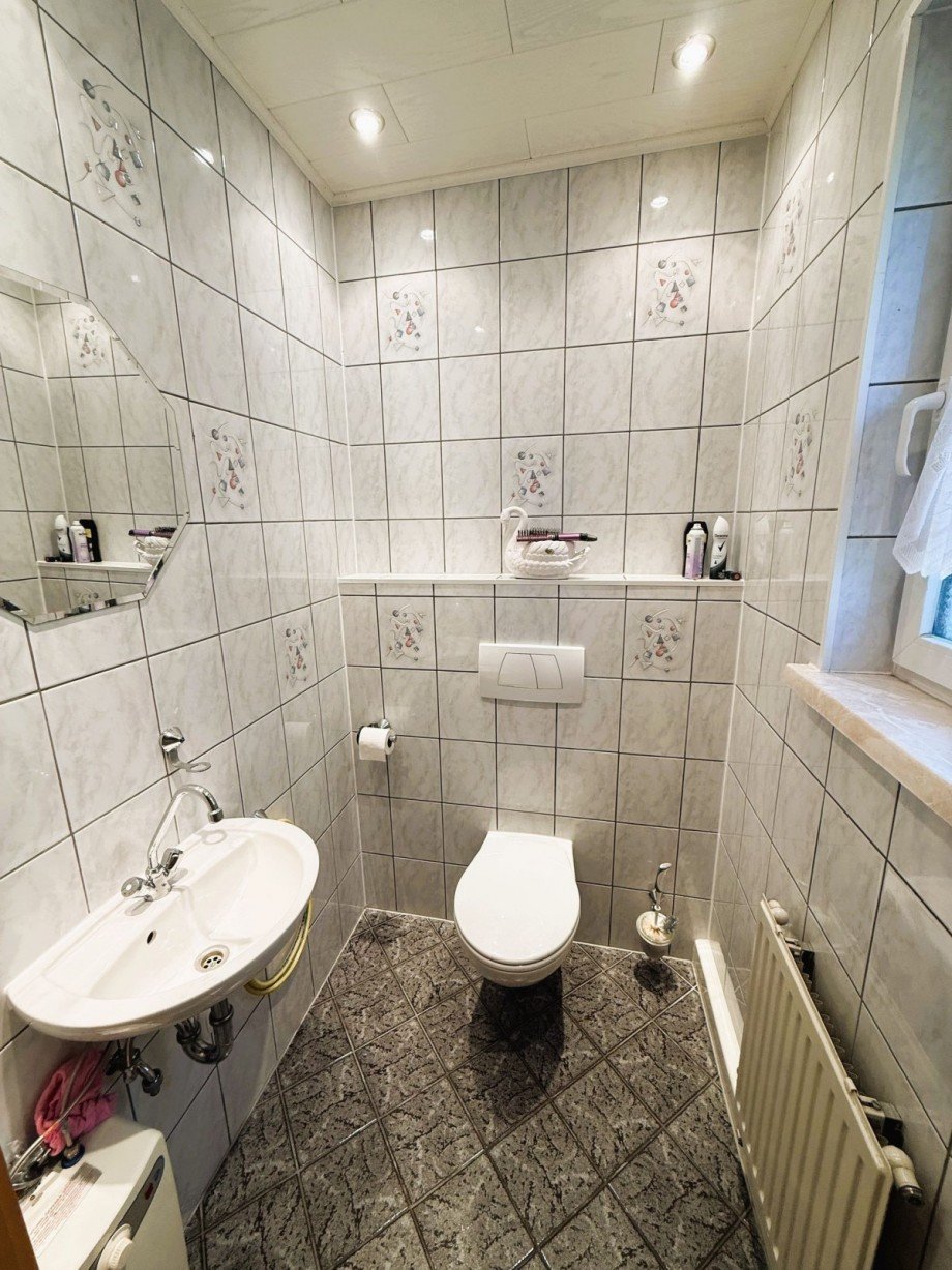 Kleines modernes Badezimmer B�rohaus Ilmenau