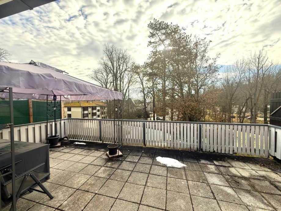 Terrasse mit Aussicht Dachgeschosswohnung Rudolstadt