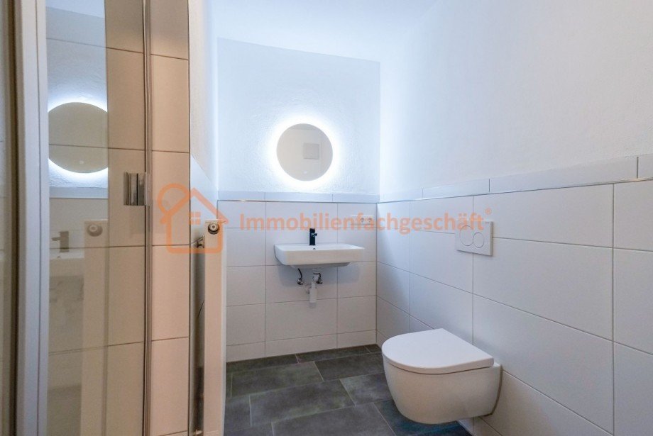 Modernes Badezimmer Erdgeschosswohnung Ilmenau
