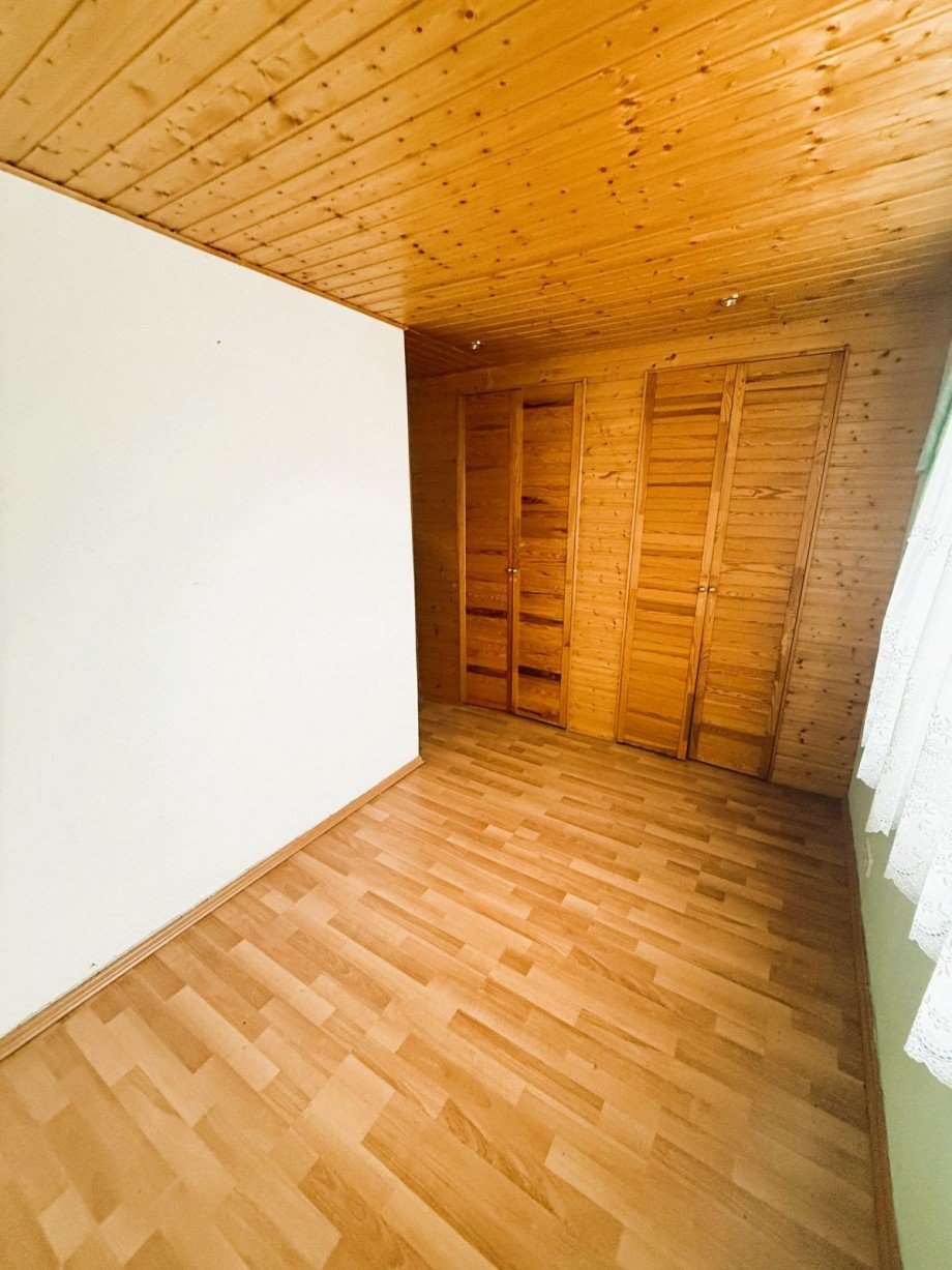 Holzvert�feltes Zimmer Einfamilienhaus Gro�breitenbach