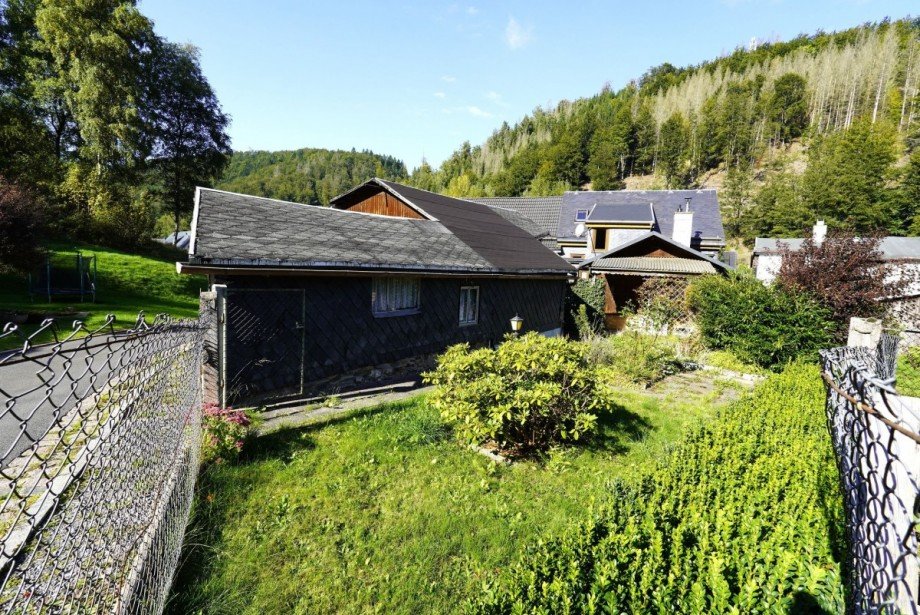 Haus mit Gartenansicht Reihenendhaus Goldisthal