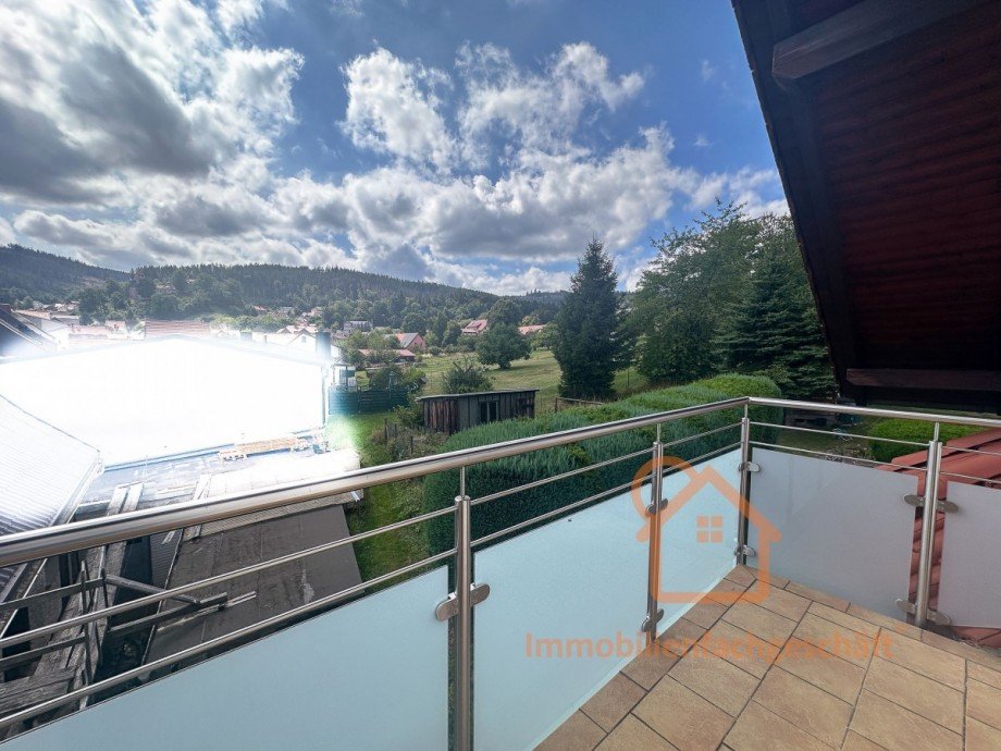 S�dbalkon mit Aussicht Einfamilienhaus Elgersburg