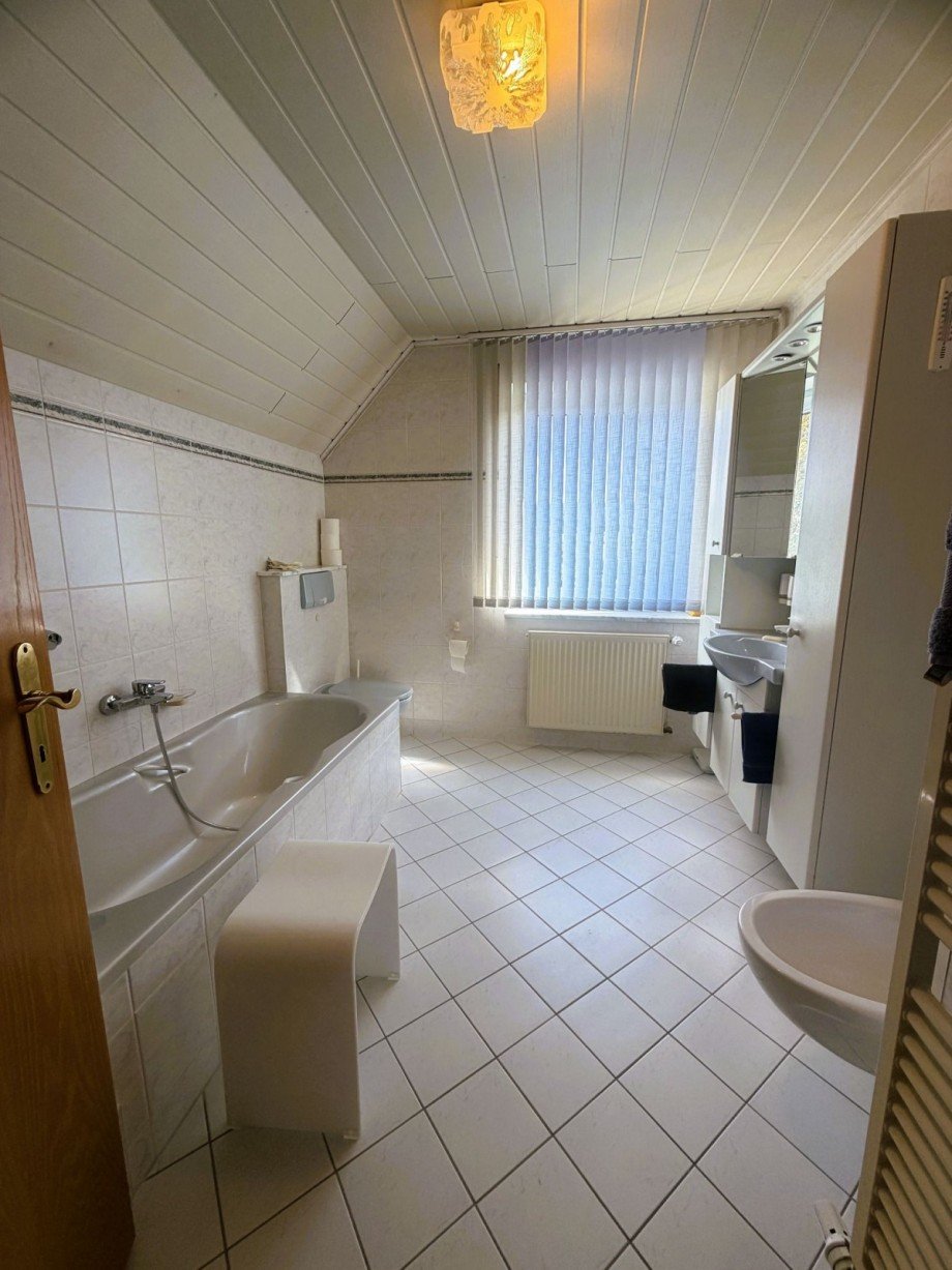 Helles Badezimmer Einfamilienhaus Stadtilm