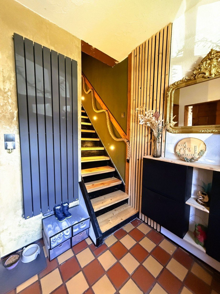 Eingangsbereich mit Treppe Einfamilienhaus Ilmenau
