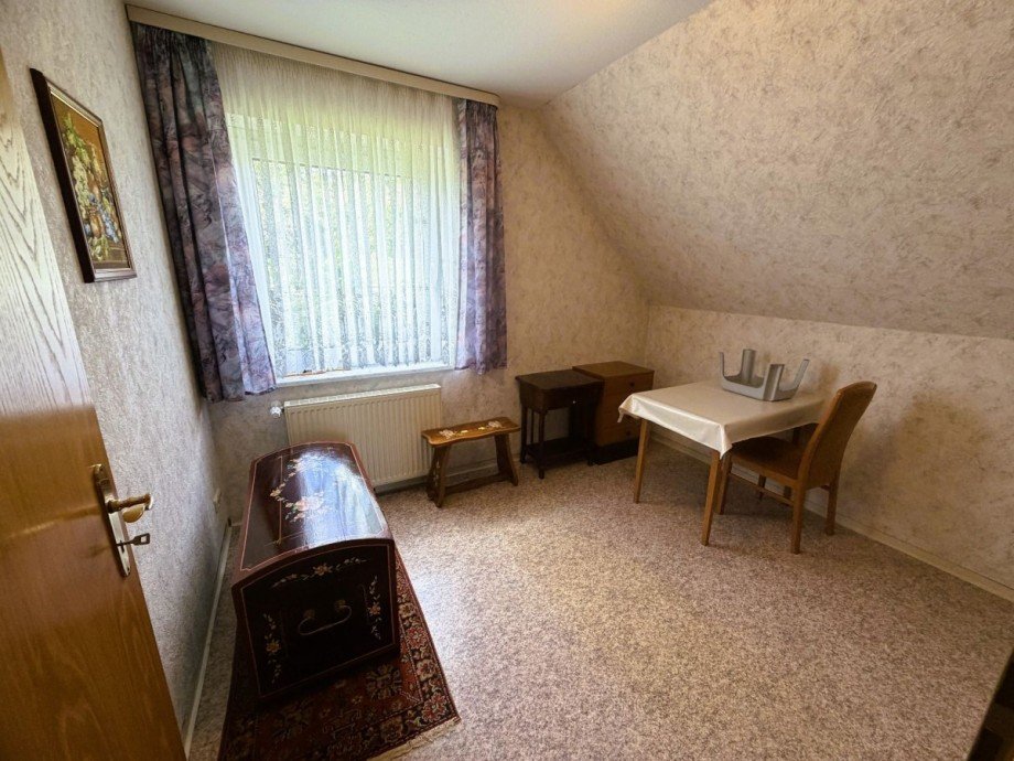 Gem�tliches Zimmer mit M�beln Einfamilienhaus Stadtilm
