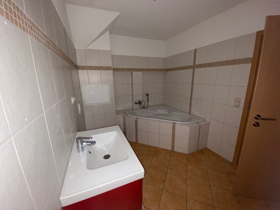Bad Dachgeschosswohnung Ilmenau