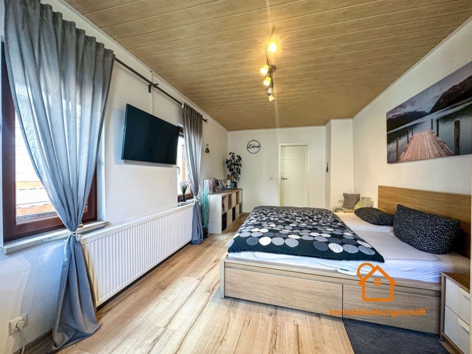 Schlafzimmer2 Reihenmittelhaus Ilmenau