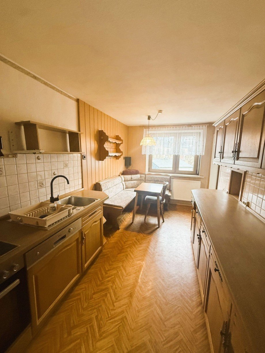 Gem�tliche Wohnk�che Mehrfamilienhaus Gro�breitenbach