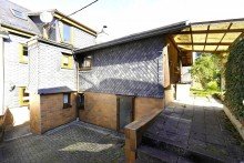 Haus mit Carport und Garten gem�tliches Einfamilienhaus in idyllischer Lage mit gro�em Garten & Garagen zu verkaufen