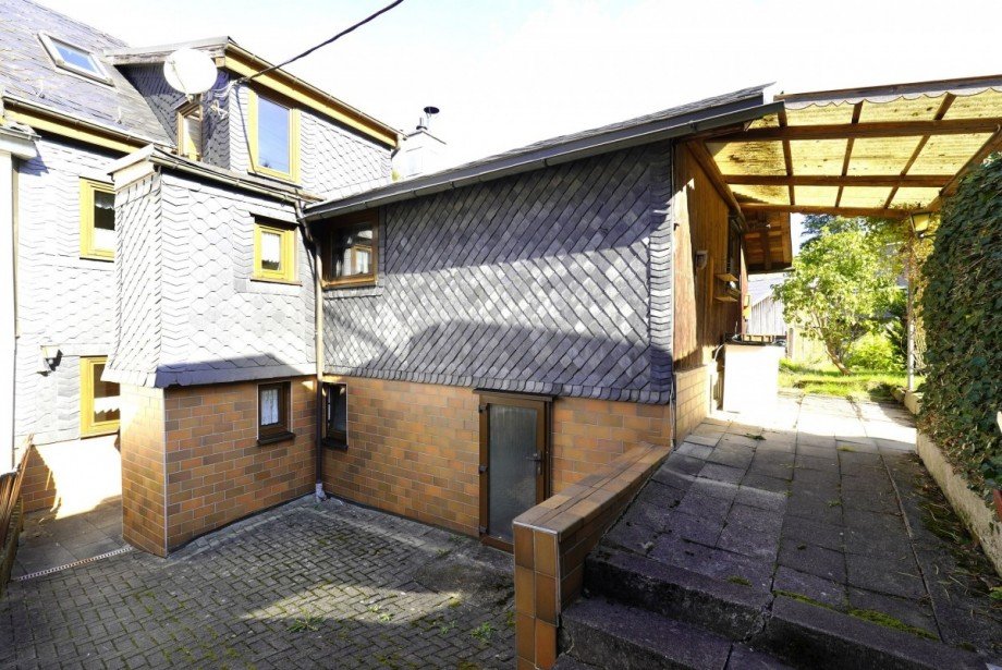 Haus mit Carport und Garten Reihenendhaus Goldisthal