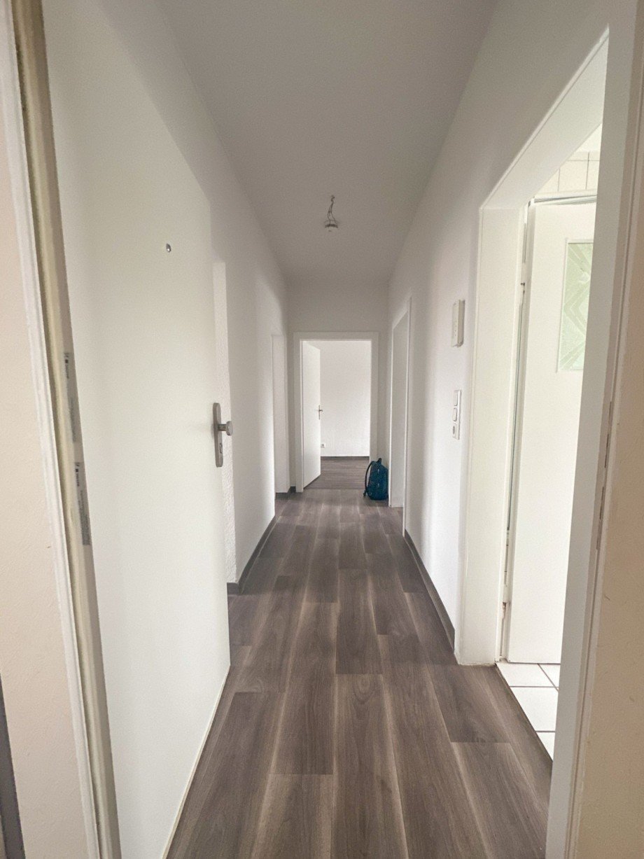 Flur2 Wohnung Gro�breitenbach OT Neustadt am Rennsteig