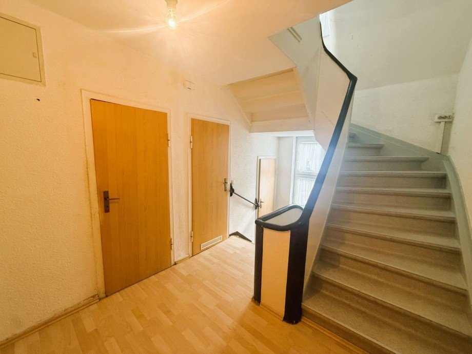 Treppenhaus Doppelhaush�lfte Ilmenau