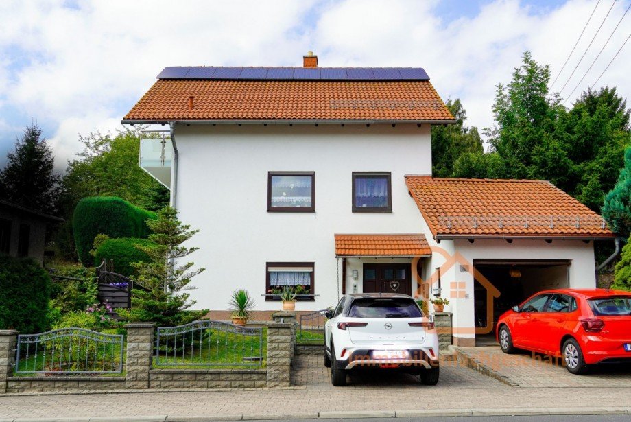 Einfamilienhaus mit Garage Einfamilienhaus Elgersburg
