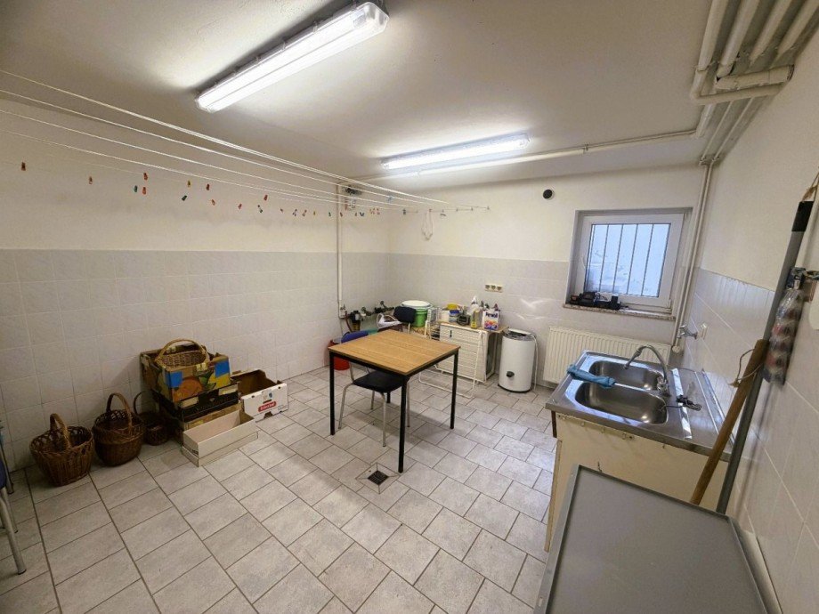 Hauswirtschaftsraum mit Tisch Einfamilienhaus Stadtilm