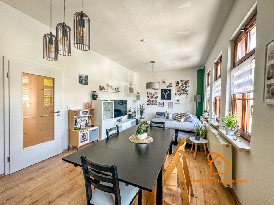 Wohnzimmer1 Reihenmittelhaus Ilmenau