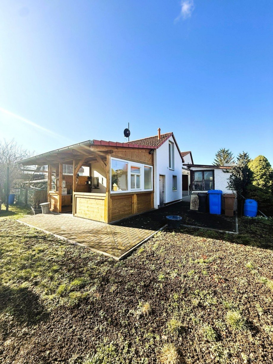 Gartenansicht Doppelhaush�lfte Arnstadt